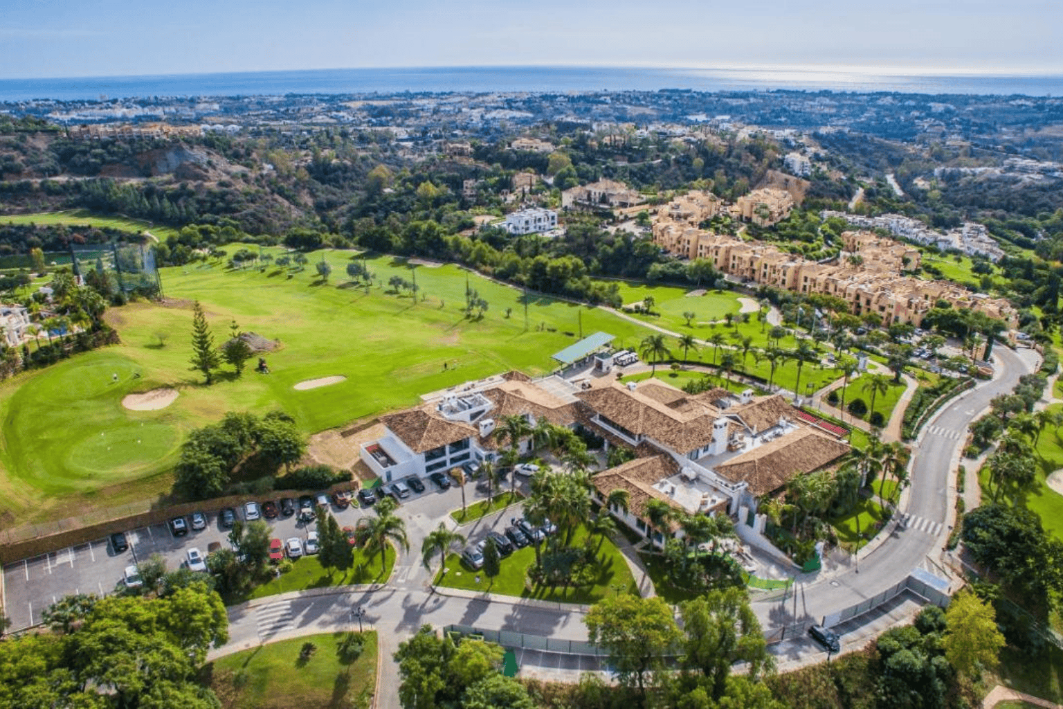 Los Arqueros Area Guide