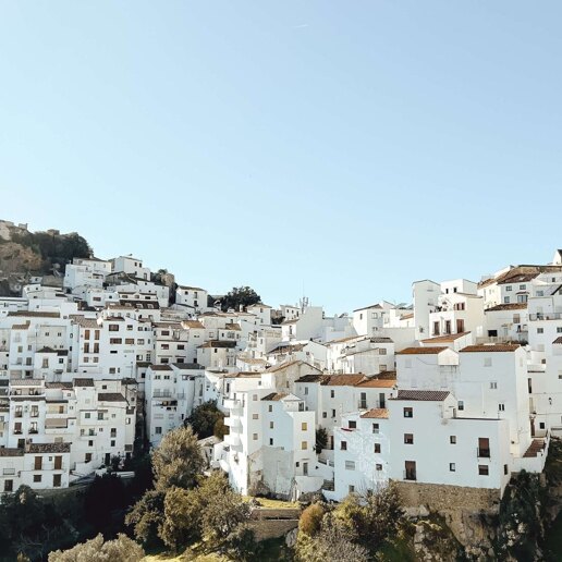 Casares Områdes Guide