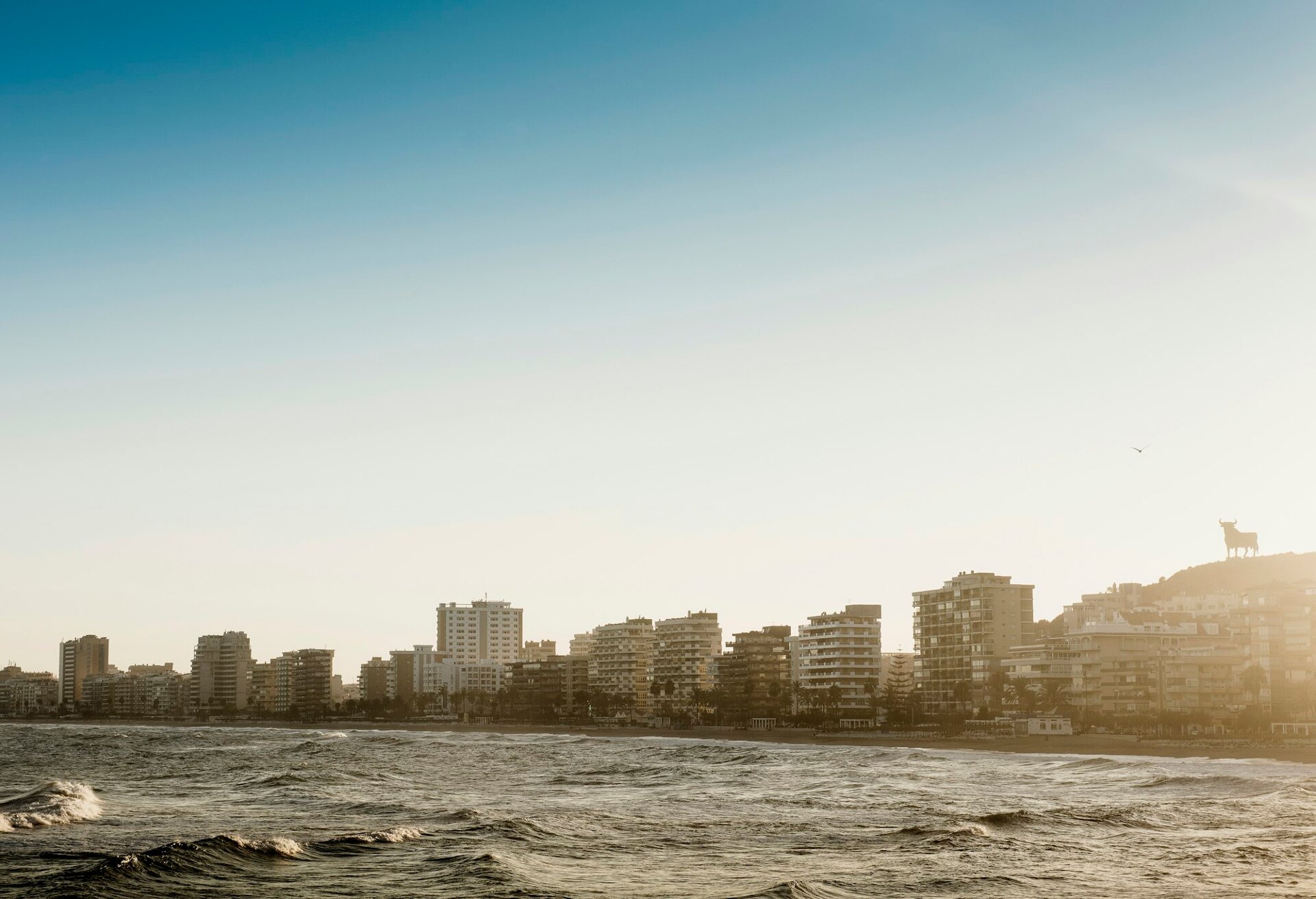 Guía completa de Fuengirola: un refugio mediterráneo moderno