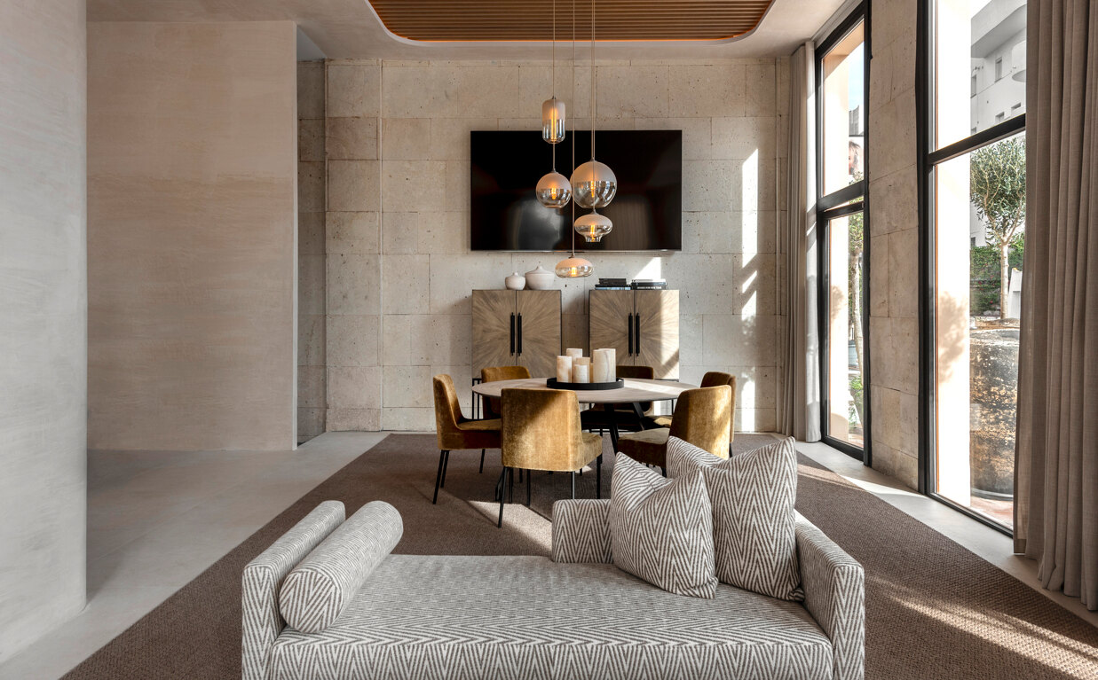 Slettvoll furniture at 色虎视频 office on the main floor reception