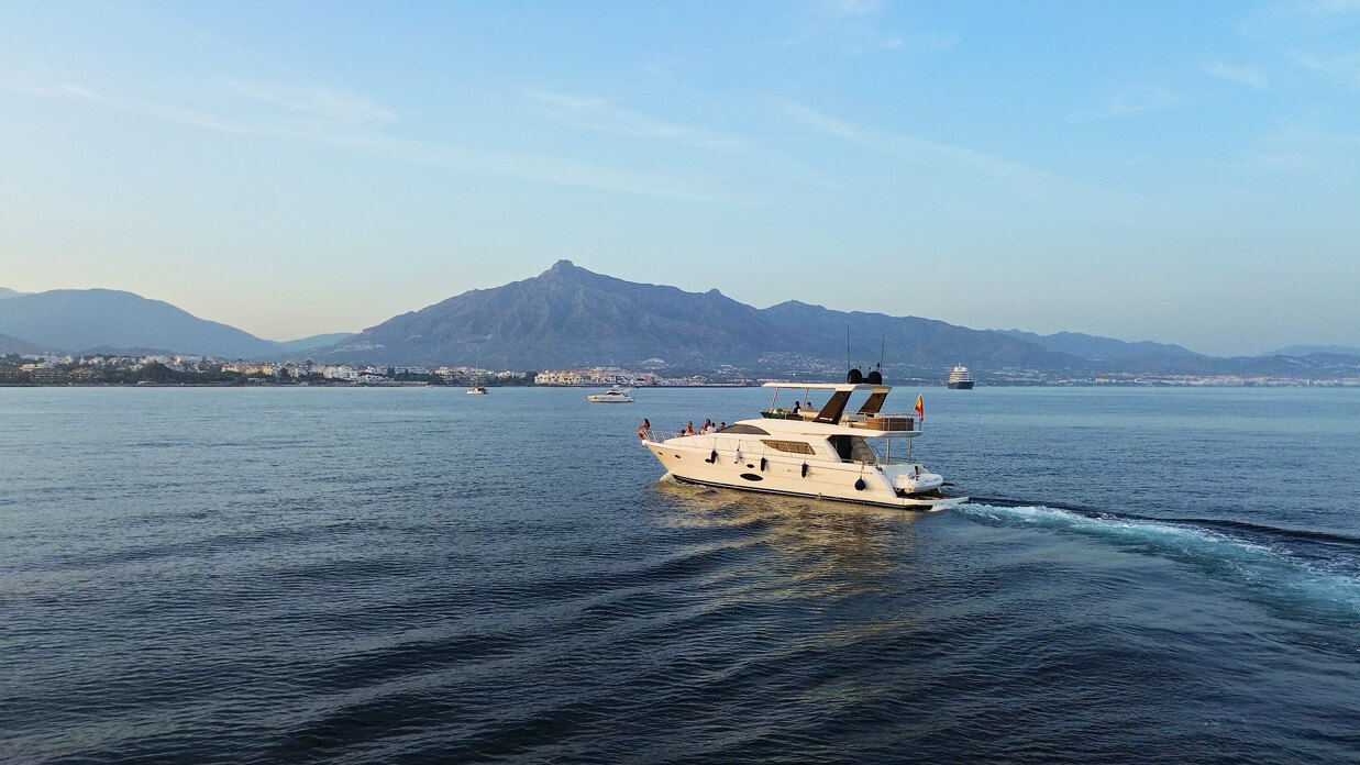 Marbella har det perfekta klimatet för yachting och segling året runt