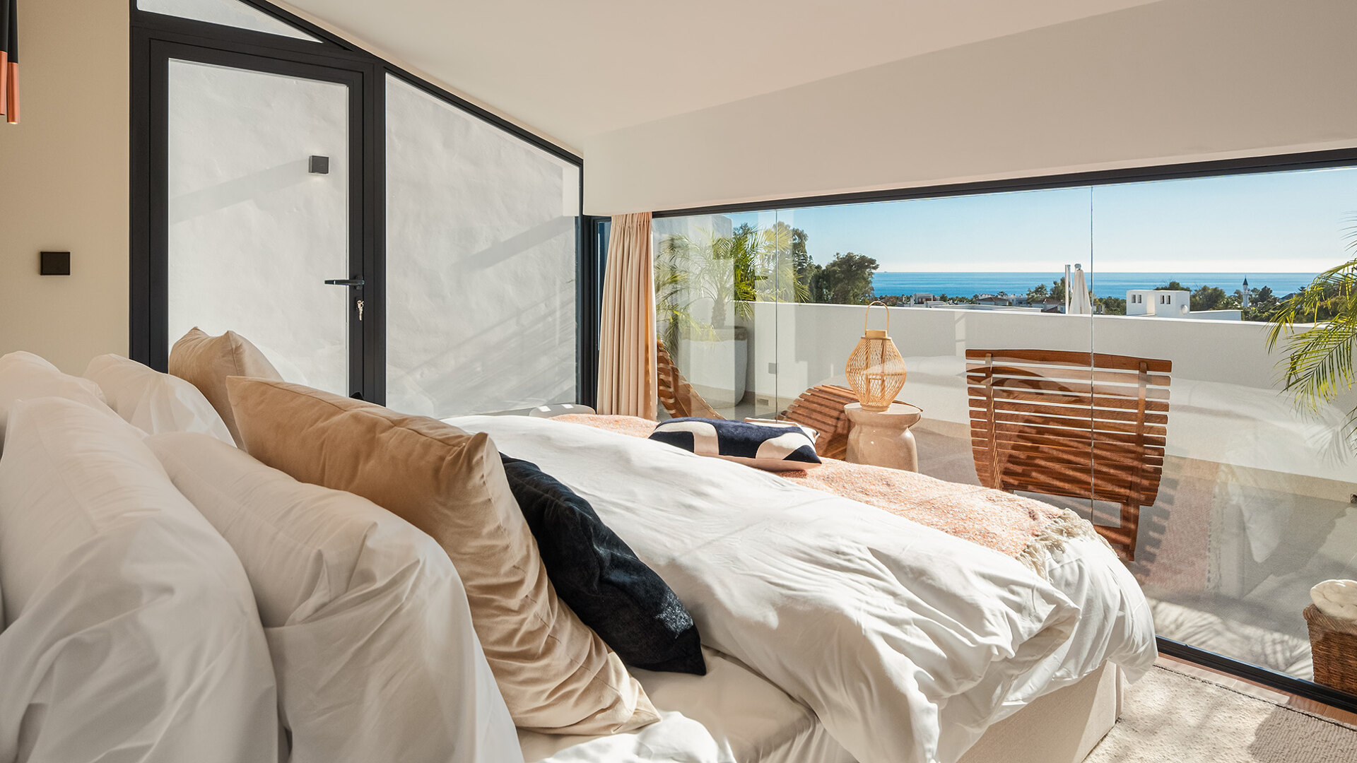 How to Save Money on Currency Exchange When Buying Property in Spain