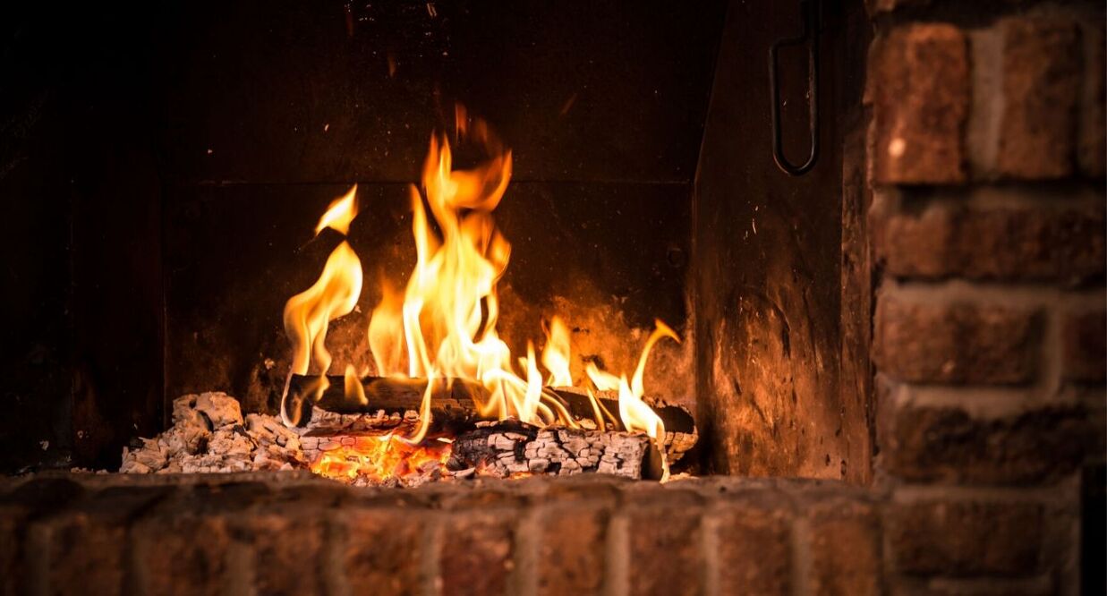 warm image of a fireplace for a perfect Christmas in Marbella