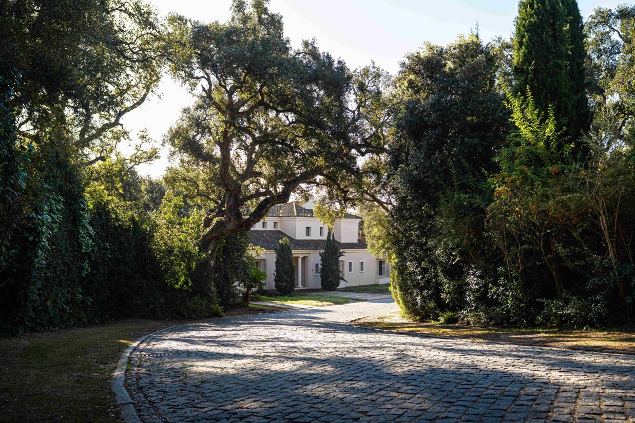 Entering a villa in Sotogrande – a private, secure space perfect for families to grow, explore, and thrive