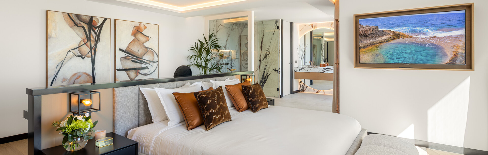 The master suite and ensuite master bathroom of Maison Montaigne, developed by Homerun Developments and sold by Homerun Brokers