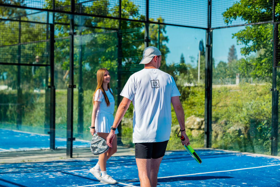 Photograph of people playing padel in Marbella