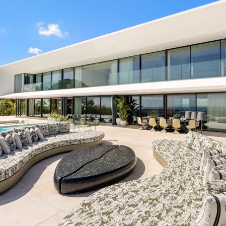 Sotogrande vs Marbella: Two Villas Compared at €9,950,000