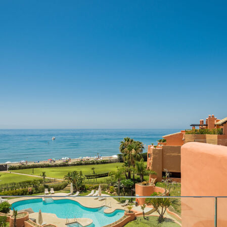 Record-Breaking Frontline Beach Penthouse Sale in Marbella East