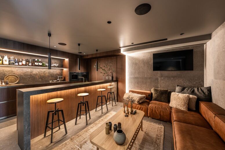 How to stage your luxury home for sale