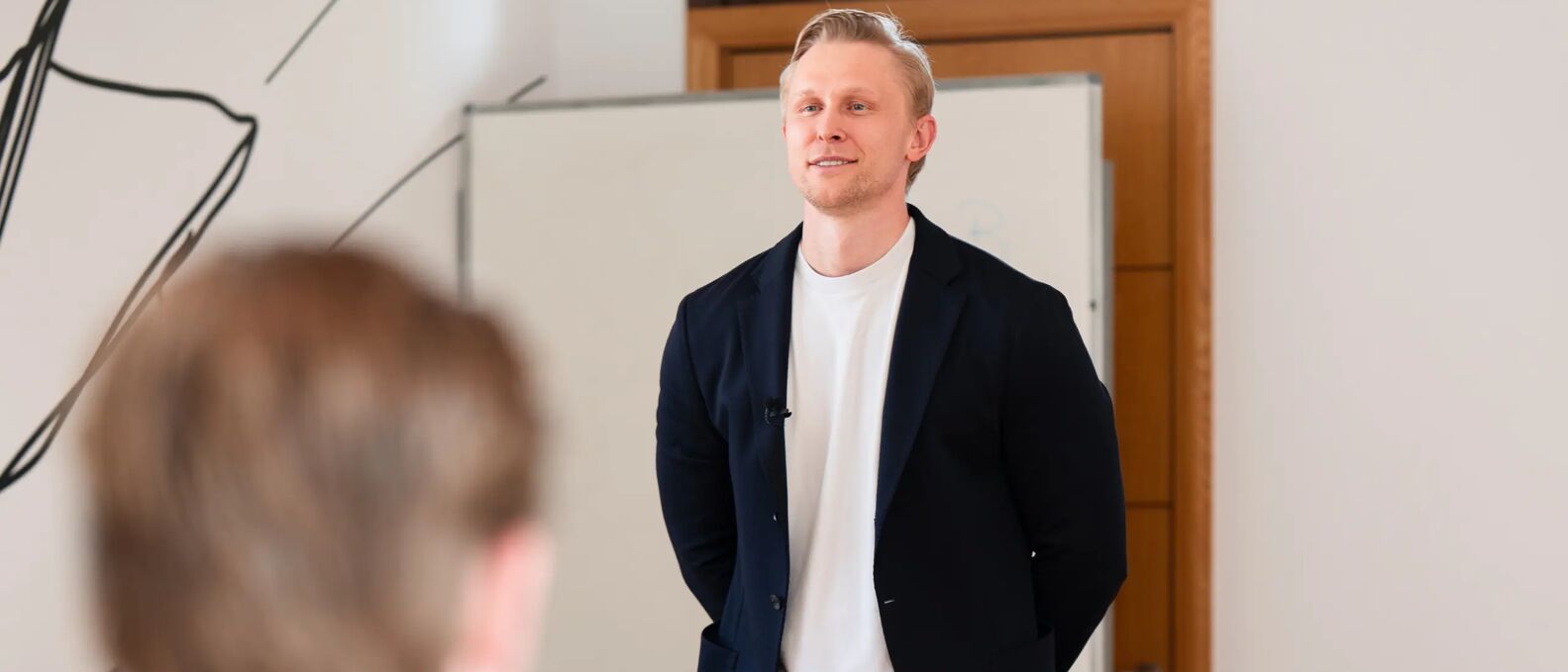 Drumelia CEO Artur Loginov Shares Proven Secrets of Buyer Psychology at MIUC