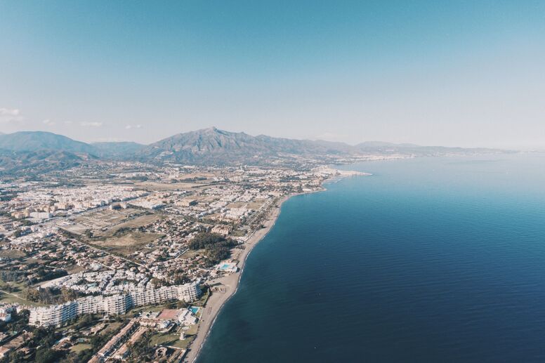 Marbella Area Guide. Review and Examples of Real Estate.