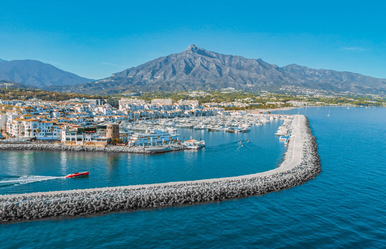 Puerto banus