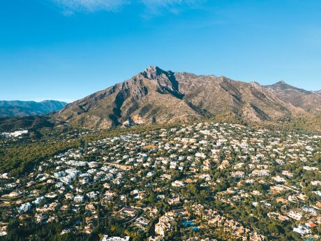 Sereniteit verkopen: Bekijk alles wat er is in Sierra Blanca!