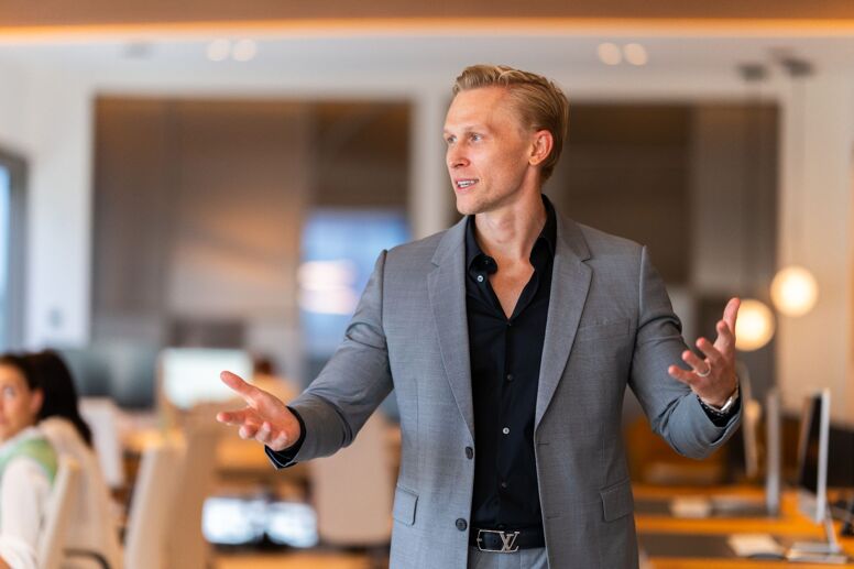 Talks By Artur, EP 2 | Busy vs Productive: 6 Traps That Kill Your Growth