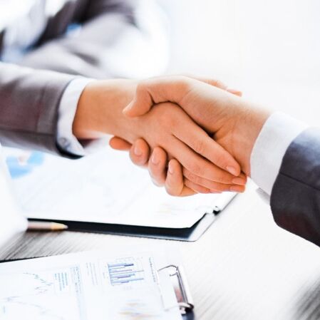 Traspaso en Marbella. Compra de una empresa o negocio en España