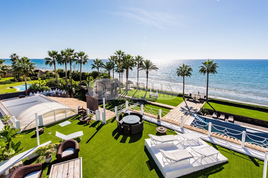 villa for sale in Torre Monteros Playa