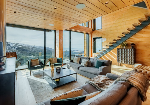 From the Coast to the Mountains: Why Sierra Nevada Appeals to Marbella Buyers