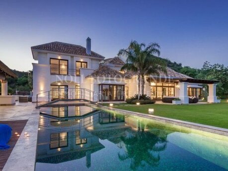 V6094-top-villa-benahavis-7.5M-noll-sotogrande-real-estate-2020-main