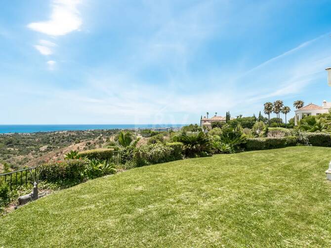 Marbella Hill Club