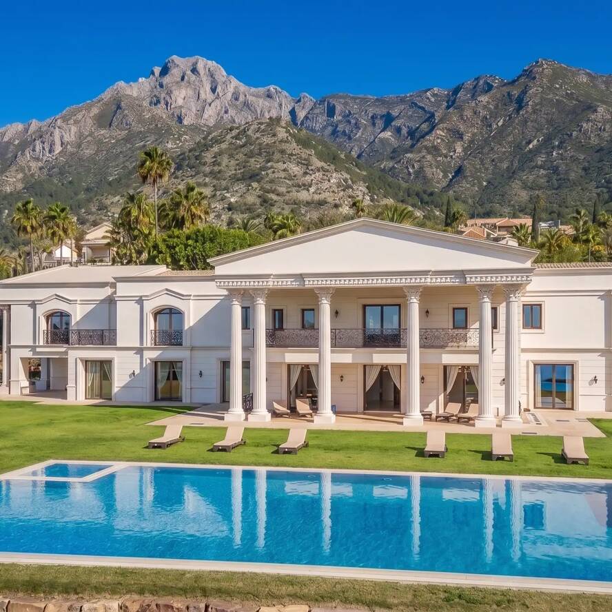 Villa Bellagio: The Villa the Press Can’t Stop Talking About