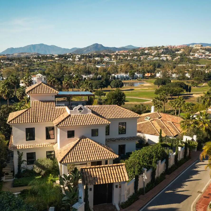 Is Nueva Andalucía a Good Investment in 2026?