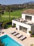 Choosing the best real estate agency for Nueva Andalucía