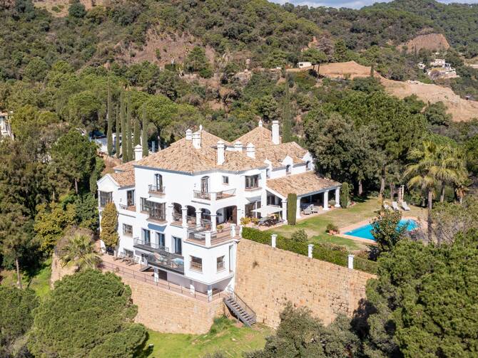 EL MADROÑAL