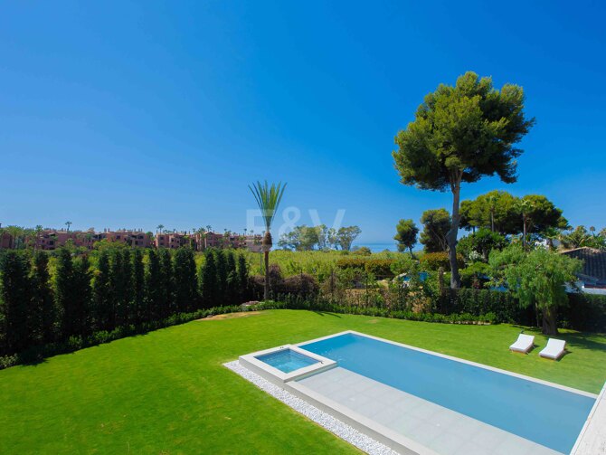 LOS MONTEROS