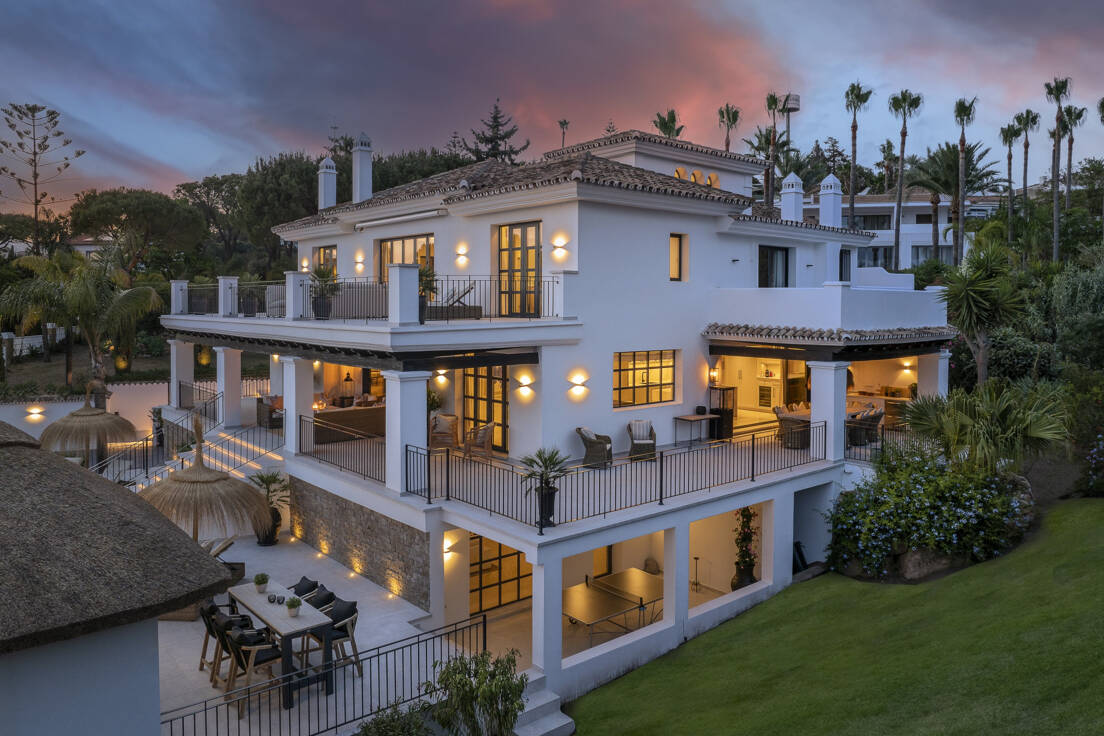 Magnificent villa in Elviria sold by Engel & VÃ¶lkers Marbella