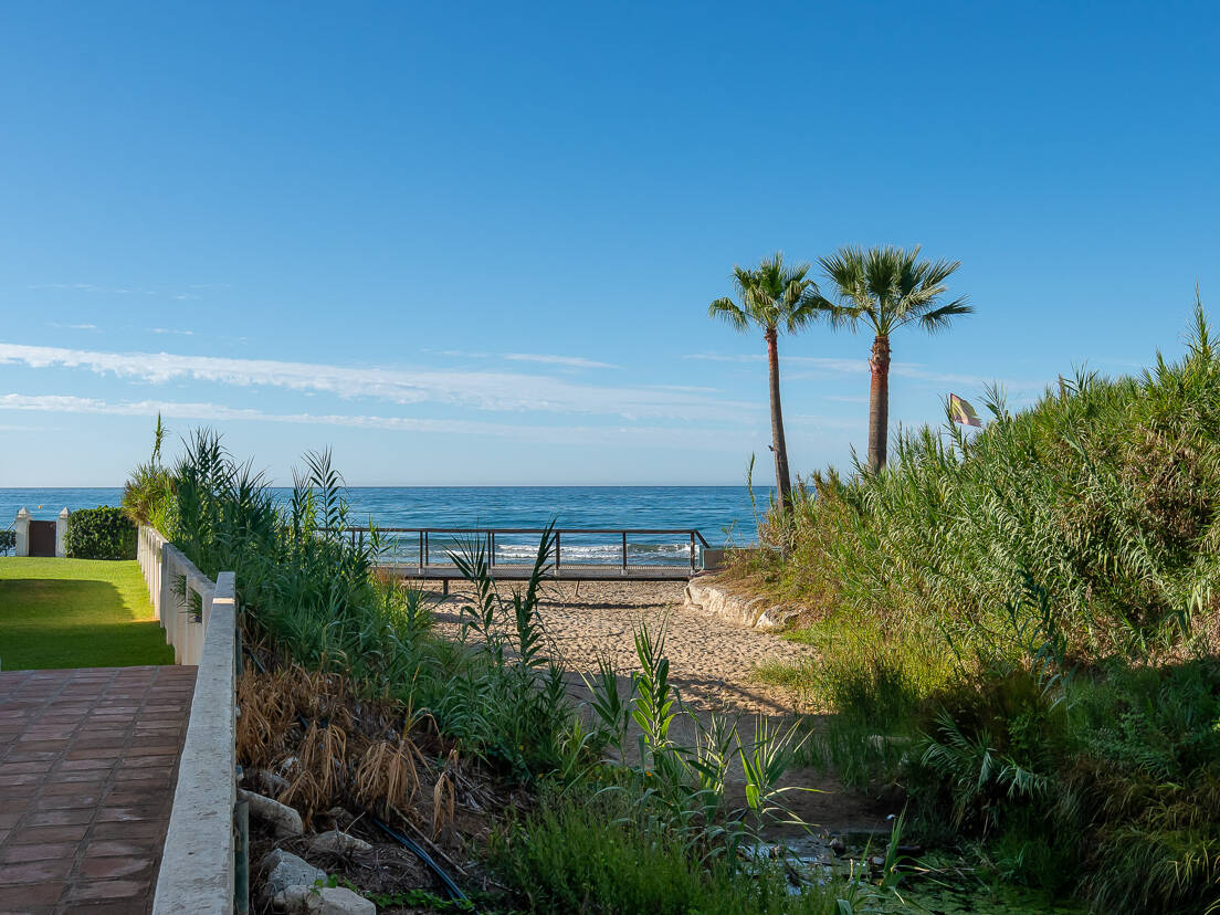 El Rosario beachside