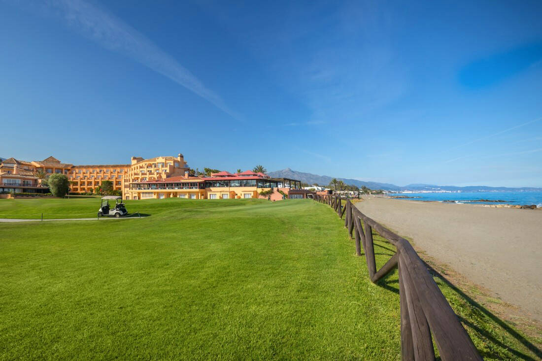 Golf and beach in Guadalmina