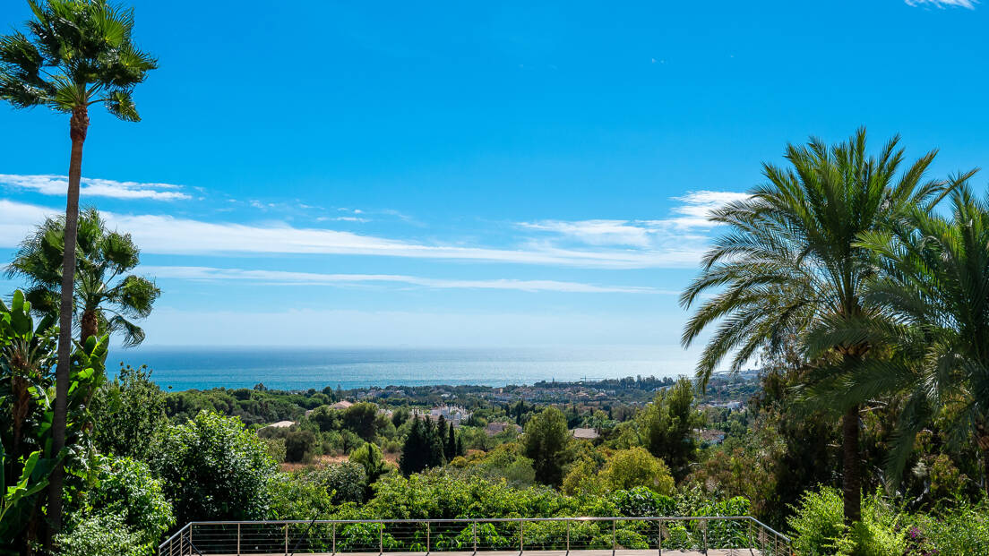 Seaviews in Sierra Blanca Marbella