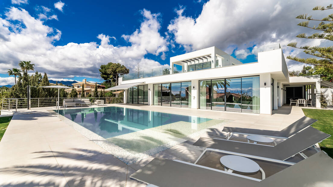 Luxury villa in Marbella East