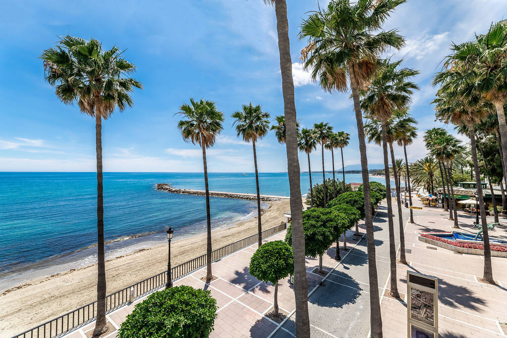 Marbella's promenade