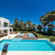 Beachside Golden Mile