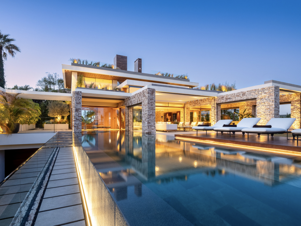 Nueva Andalucía: The Golf Valley of Marbella