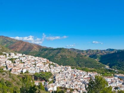 Ojén, Marbella: Kaufratgeber für das weiße Dorf in den Hügeln hinter Marbella