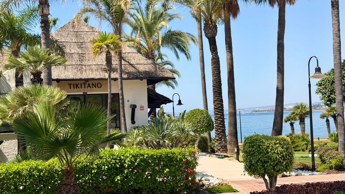 Restaurant Tikitano by Divot