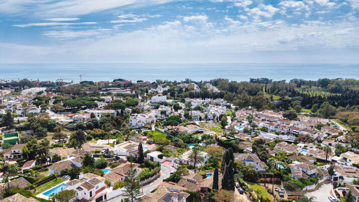 Elviria, Marbella: a buyer’s guide to the great pine and beach district of the east
