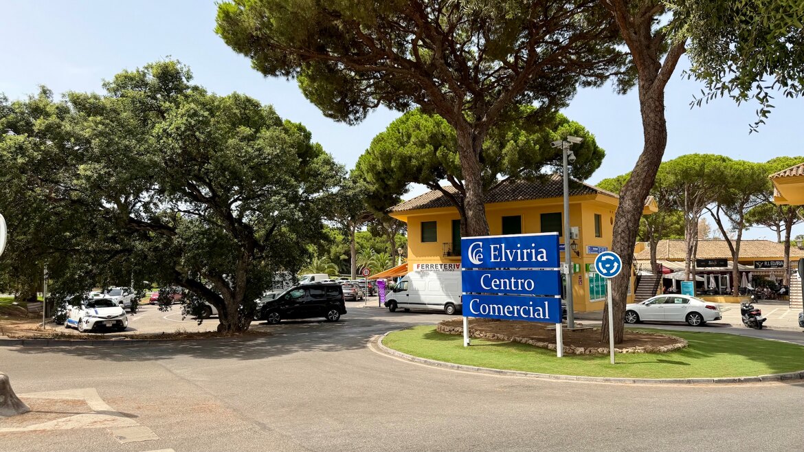 Elviria Commercial Centre