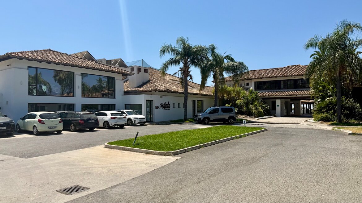 Los Arqueros Club House