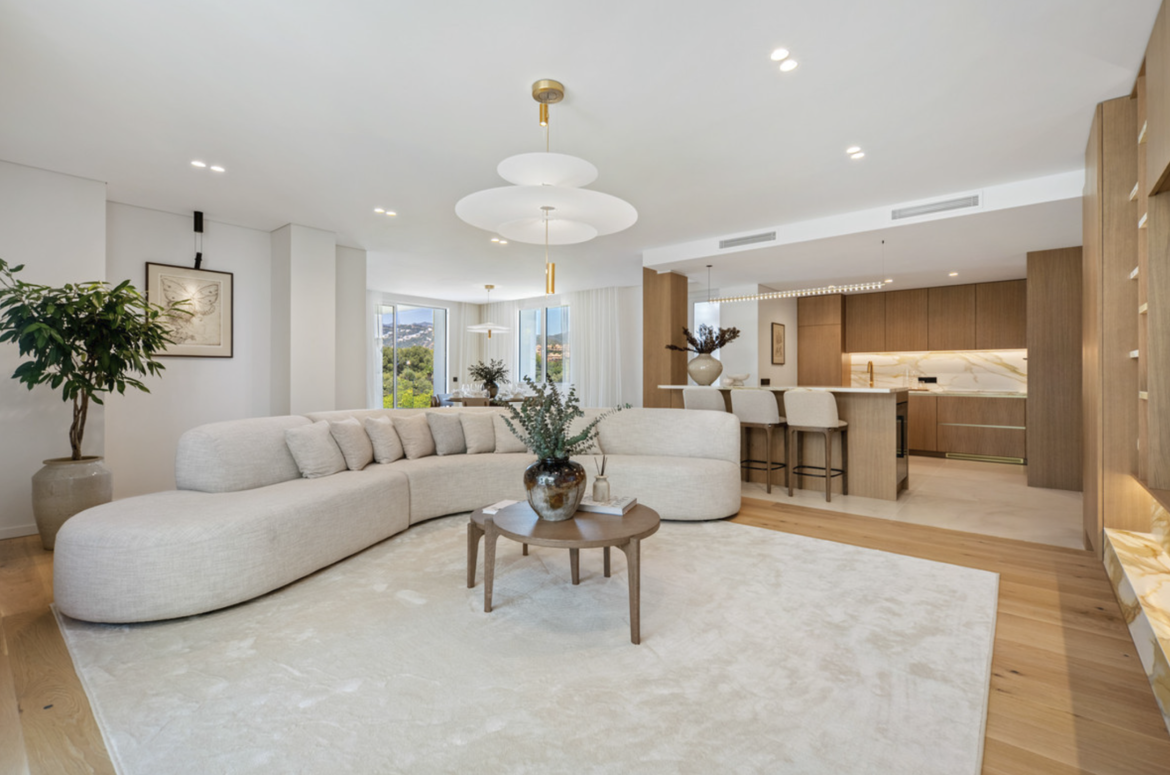 MH9207 Luxus-Penthouse zum Verkauf in Los Monteros Playa