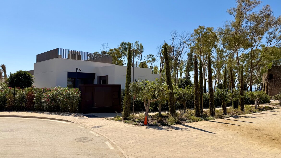 Facade Uno Marbella