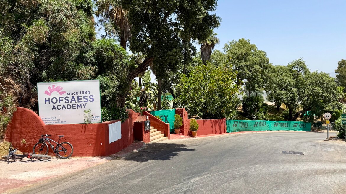 Hofsaess Tennis Academy in La Mairena