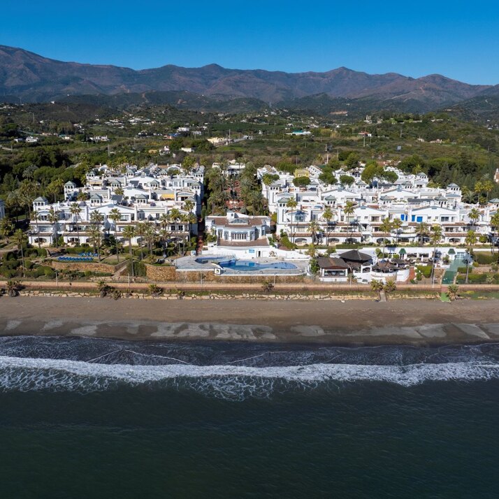 Dominion Beach, Estepona: a buyer’s guide to the New Golden Mile’s beachfront classic
