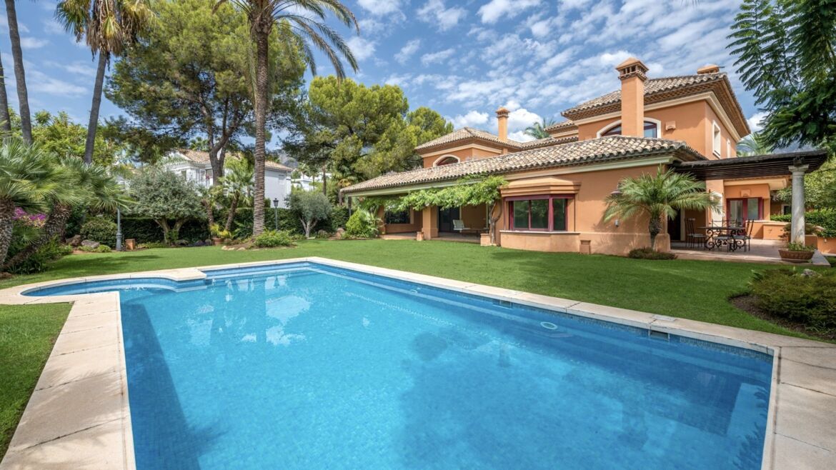 Villa Light House MH7844 Altos Reales