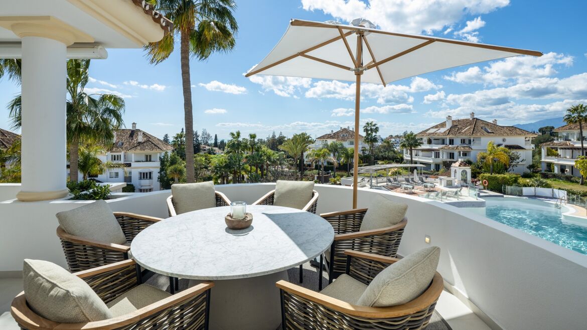 Monte Paraiso pool views