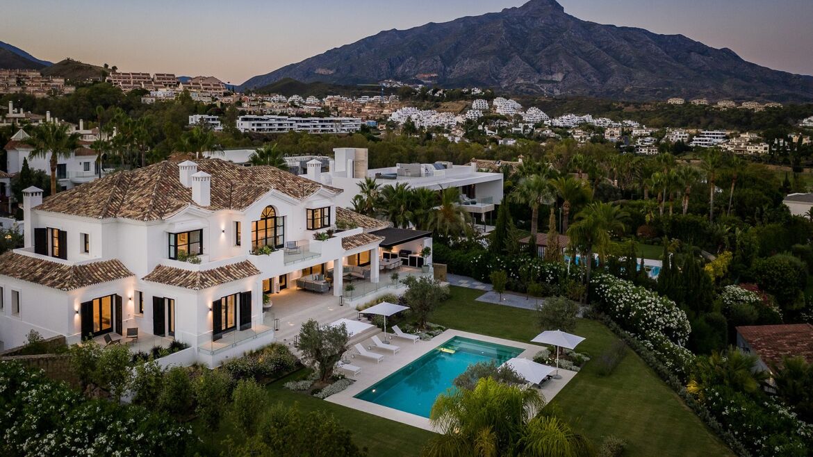 Luxury Villa in La Cerquilla - Nueva Andalucia