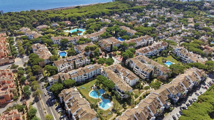 El Presidente: a buyer’s guide to the New Golden Mile’s garden community by the sea