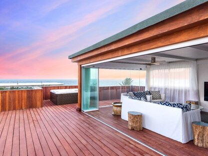 Properties for sale at Marina Puente Romano